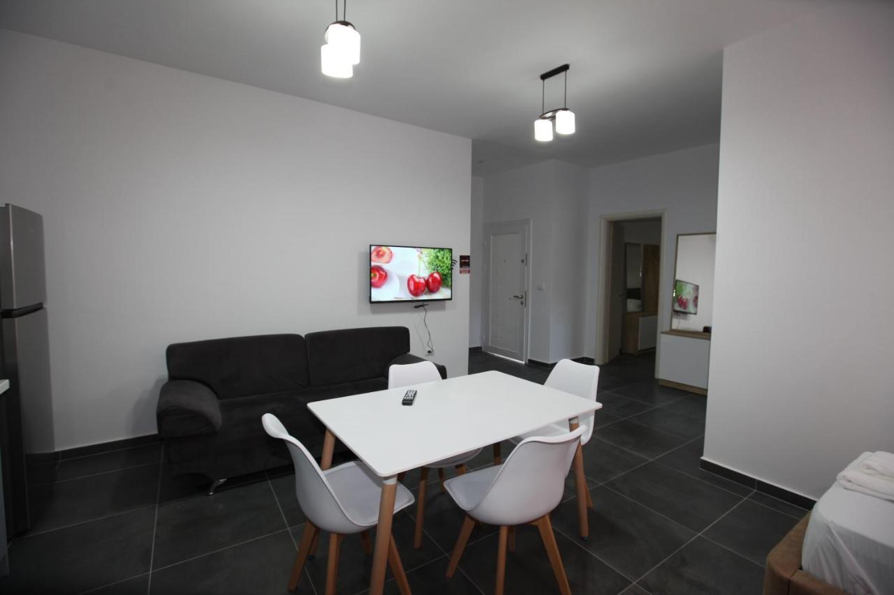 סרנדה Deda Apartments מראה חיצוני תמונה