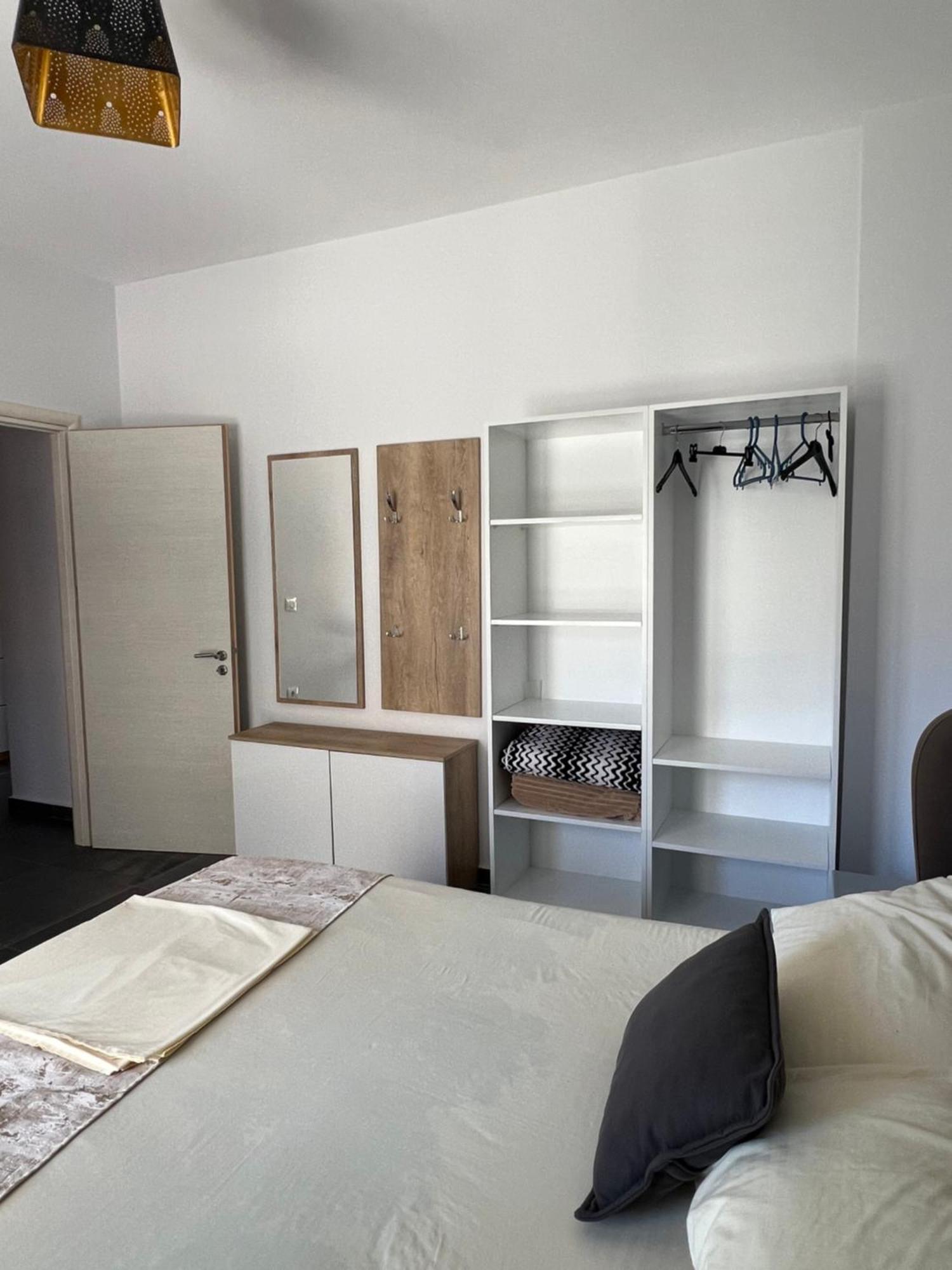 סרנדה Deda Apartments מראה חיצוני תמונה